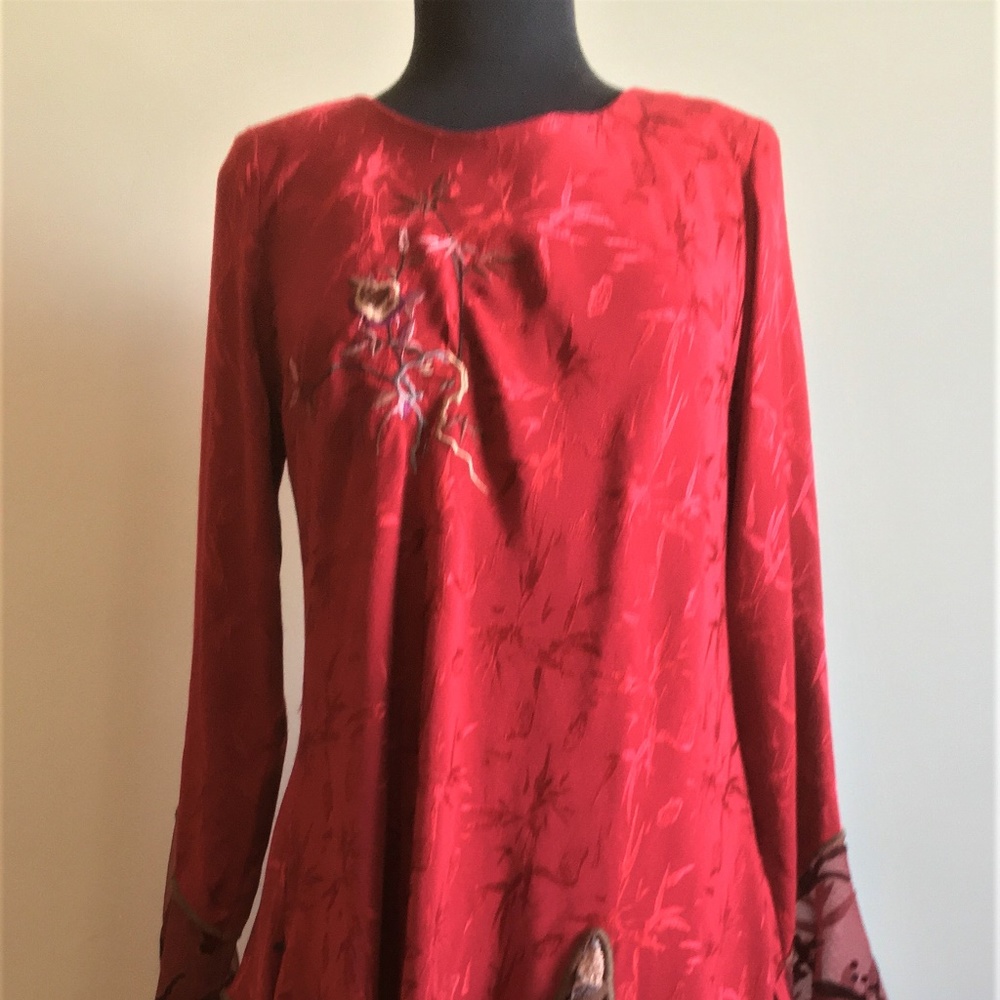 Red Drapey Top/Skirt Set.  Size 8.